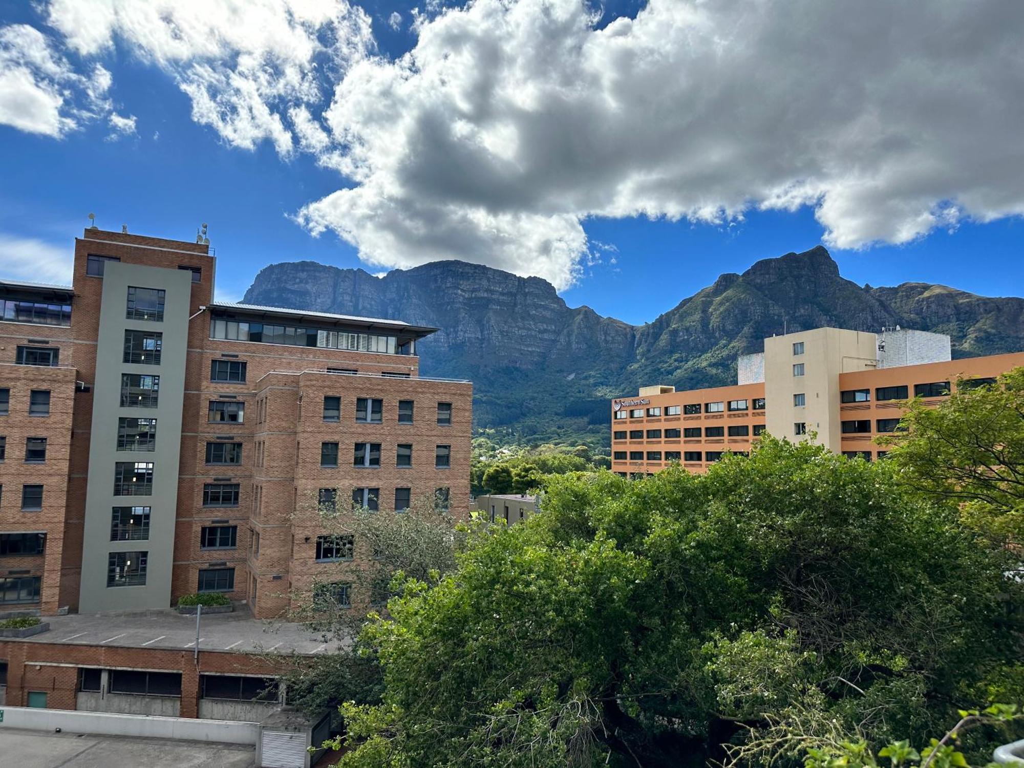 Newlands Peak Apartments Cape Town Exterior photo